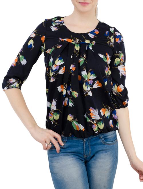 women's straight round neck top - 15030463 - Very Small Image - 1