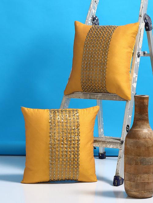 set of 2 embellished cushion covers - 15033680 - Very Small Image - 1