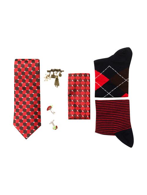 red  micro fiber tie, pair of cufflinks , 2 socks and a pocket square - 15114606 - Very Small Image - 1