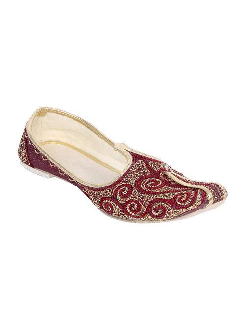 maroon fabric slip on juti - 15219284 - Very Small Image - 1