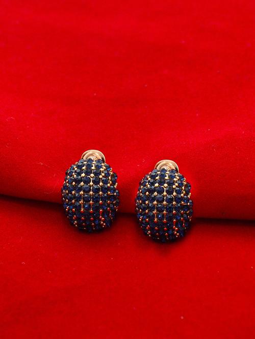 studs - 15258200 - Very Small Image - 1
