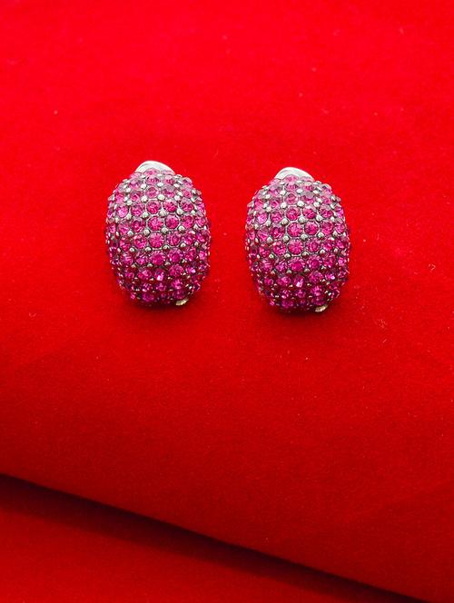 studs - 15258205 - Very Small Image - 1