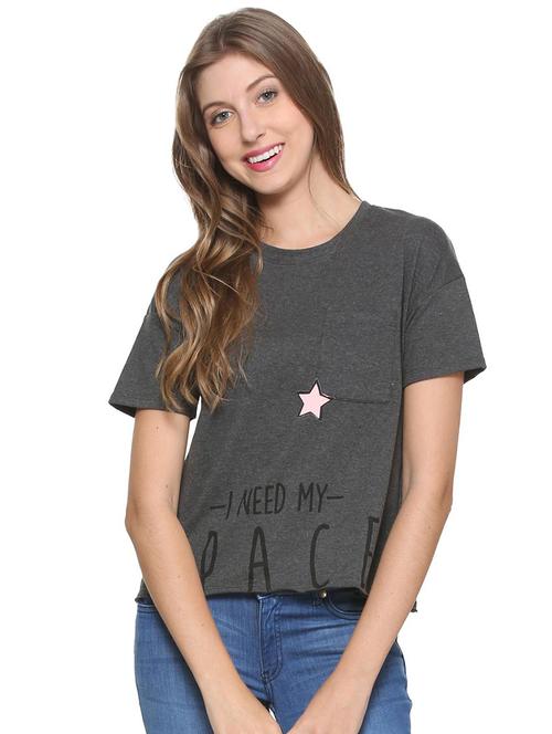 pocket patch slogan tee - 15269473 - Very Small Image - 1