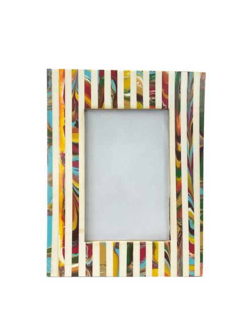 decorative table top photo frame (photo size: 4" x 6") - 15324862 - Very Small Image - 1