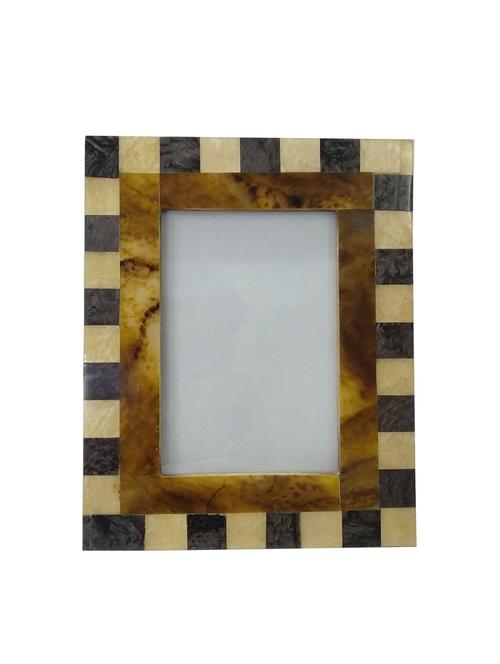 decorative table top photo frame(photo size: 4" x 6") - 15324867 - Very Small Image - 1