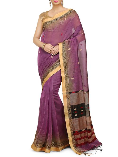 Delicate golden bordered handloom saree with blouse - 15333016 - Very Small Image - 1