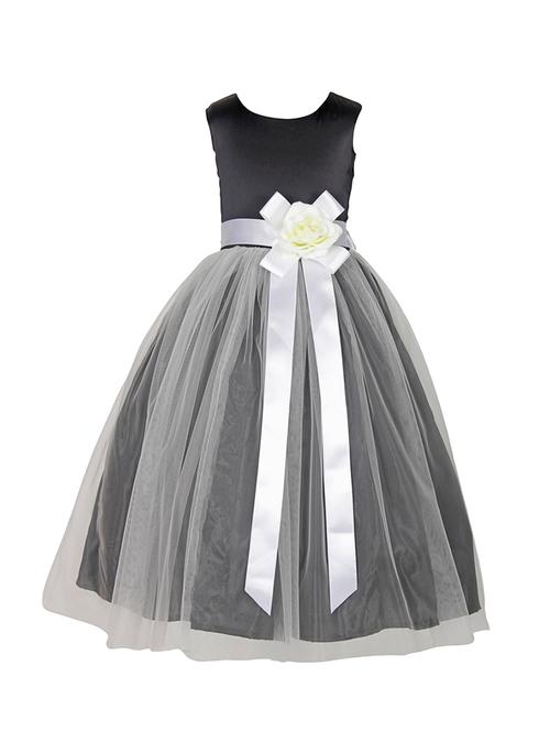 black net gown - 15379895 - Very Small Image - 1