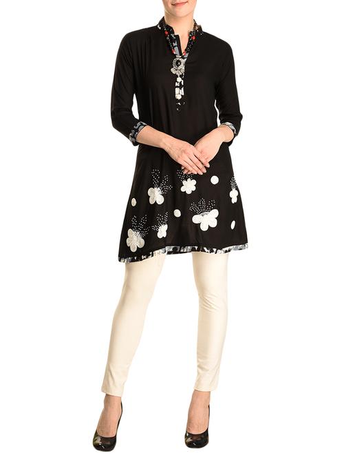 a-line embroidered kurta - 15389626 - Very Small Image - 1