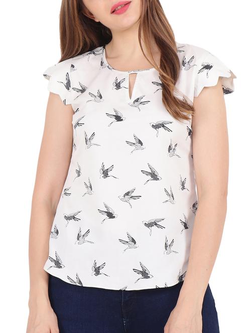 key hole neck scallop sleeve top - 15392223 - Very Small Image - 1