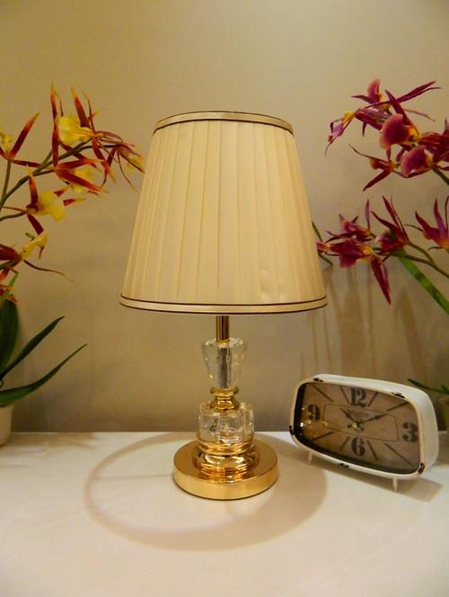 table lamp - 15426131 - Very Small Image - 1