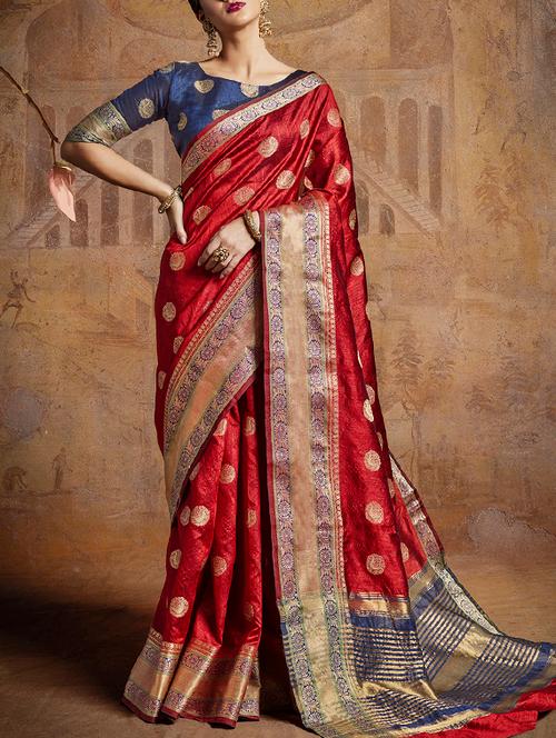 contrast striped pallu banarasi saree with blouse - 15464444 - Very Small Image - 1