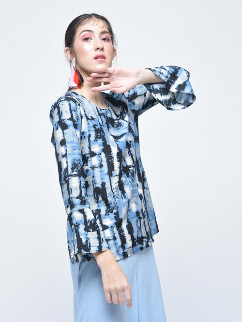 abstract print flute sleeved top - 15486054 - Very Small Image - 1