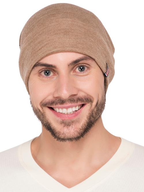 beige wool caps and hat - 15498069 - Very Small Image - 1