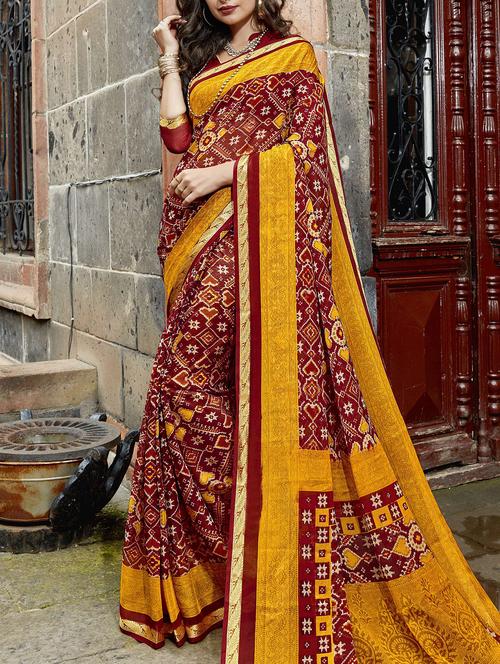 contrast bordered printed saree with blouse - 15506828 - Very Small Image - 1