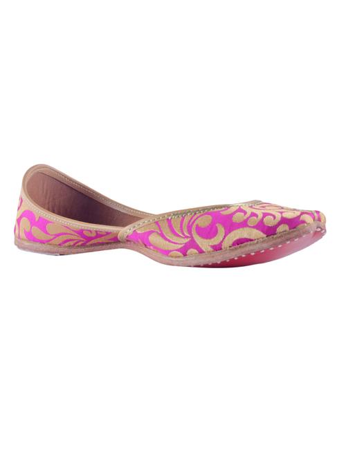 pink slip on jutis - 15520341 - Very Small Image - 1