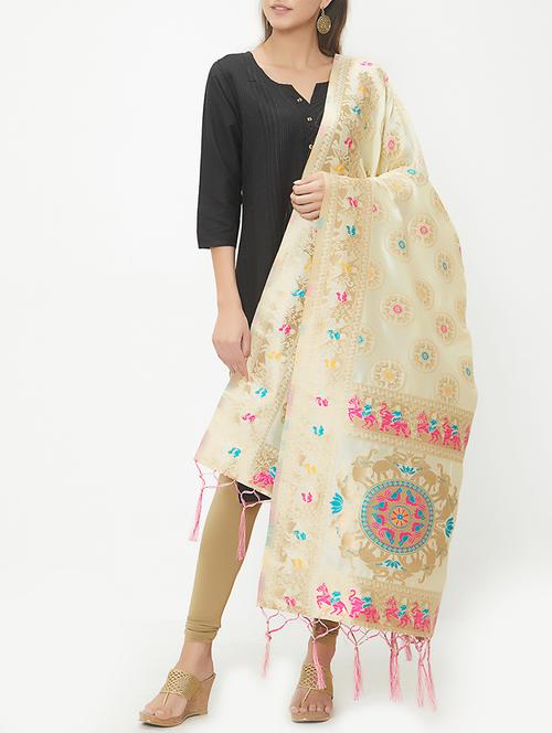 banarasi dupatta with tassels - 15536754 - Very Small Image - 1