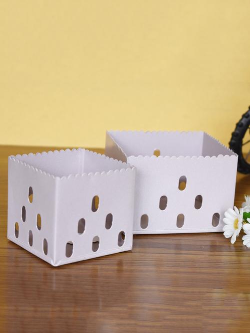 square tea light cum candle holder - 15577946 - Very Small Image - 1