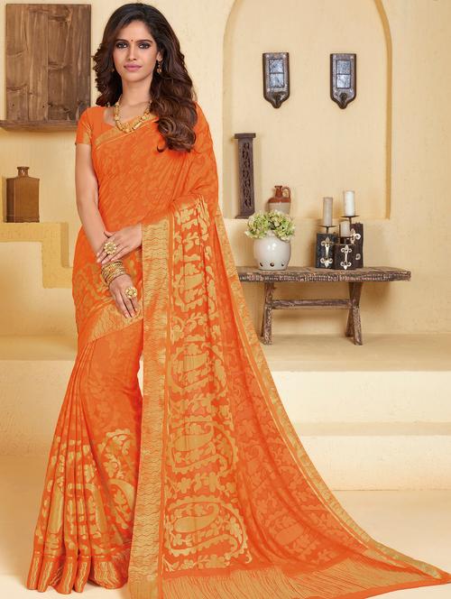 paisley bordered woven saree with blouse - 15583458 - Very Small Image - 1