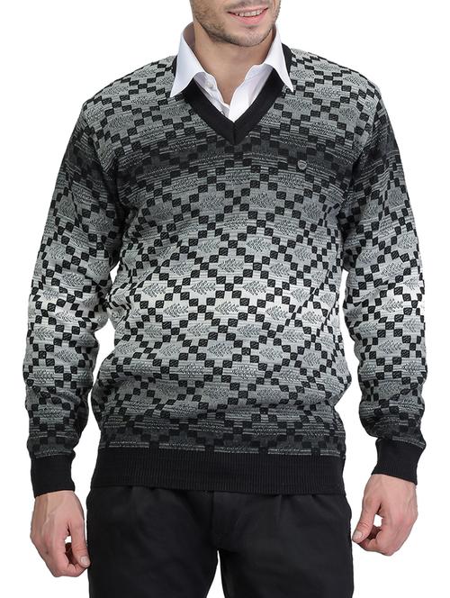 black acrylic pullover - 15649336 - Very Small Image - 1