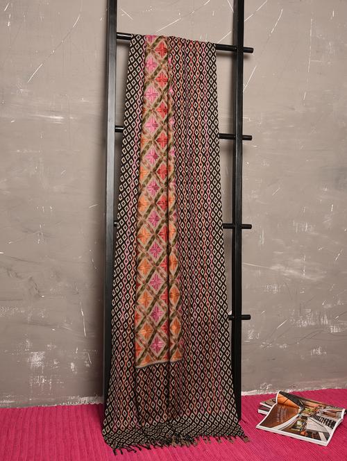 pashmina shawl with phulkari embroidery - 15655352 - Very Small Image - 1