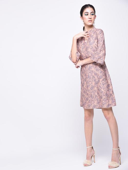 choker neck bell sleeved dress - 15691984 - Very Small Image - 1