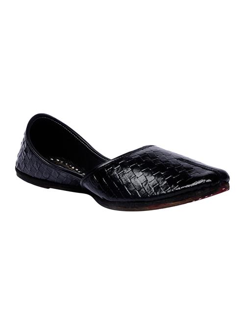 black leatherette slip on jutis - 15720574 - Very Small Image - 1