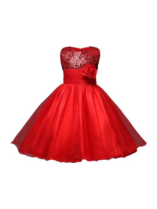 red satin gown - 15735808 - Very Small Image - 1