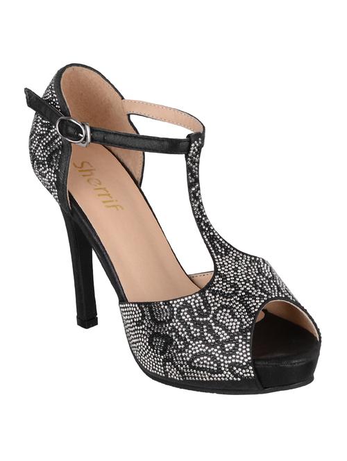 black t-strap sandals - 15740006 - Very Small Image - 1