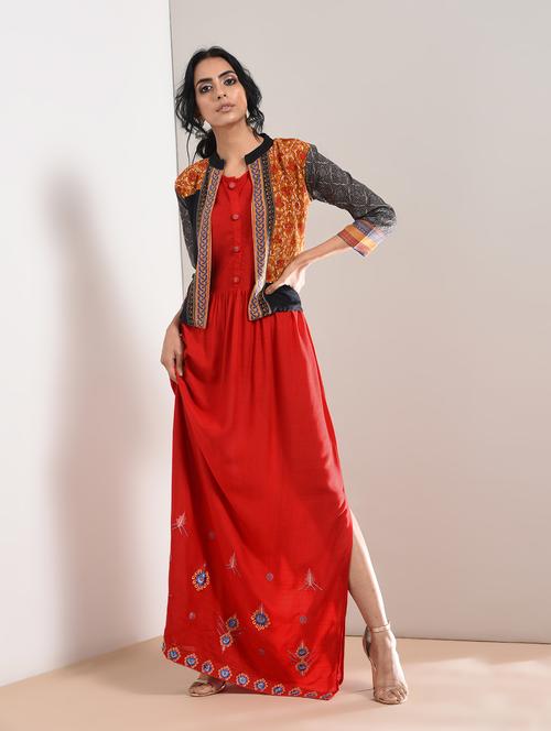 embroidered slit kurta with jacket - 15760015 - Very Small Image - 1