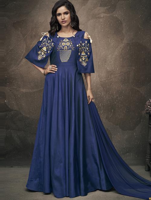 embroidered cold shoulder flared suit set - 15855773 - Very Small Image - 1
