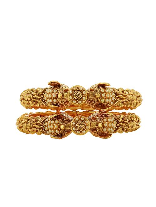 gold metal bangle - 15865669 - Very Small Image - 1