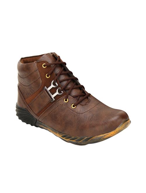 brown leatherette low ankle boots - 15873863 - Very Small Image - 1