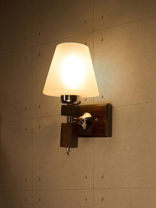 martin wood tapered glass single wall light - 15882674 - Very Small Image - 1