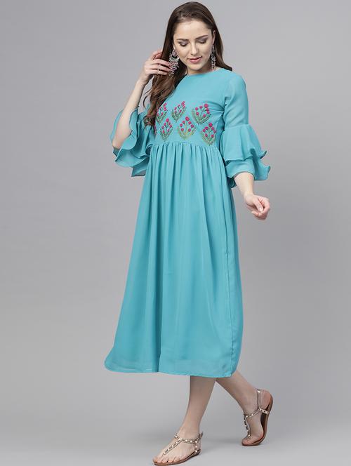 layered bell sleeved embellished dress - 15898245 - Very Small Image - 1