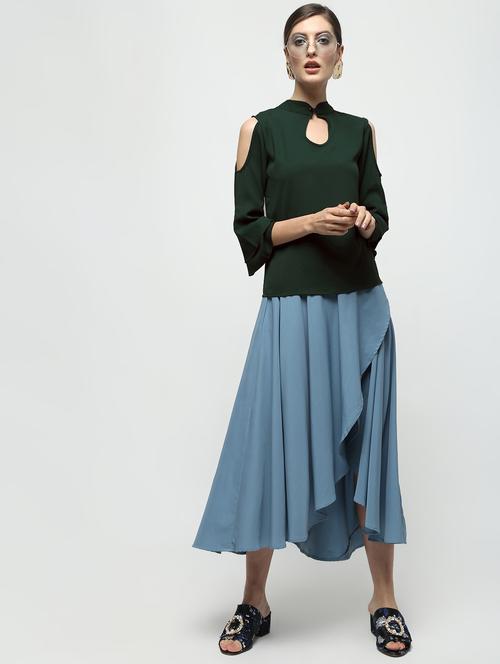 cold shoulder bell sleeved top - 15933734 - Very Small Image - 1