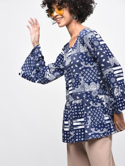 bell sleeved gathered top - 15936498 - Very Small Image - 1