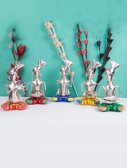 multicolored decorative showpiece - 15952160 - Very Small Image - 1