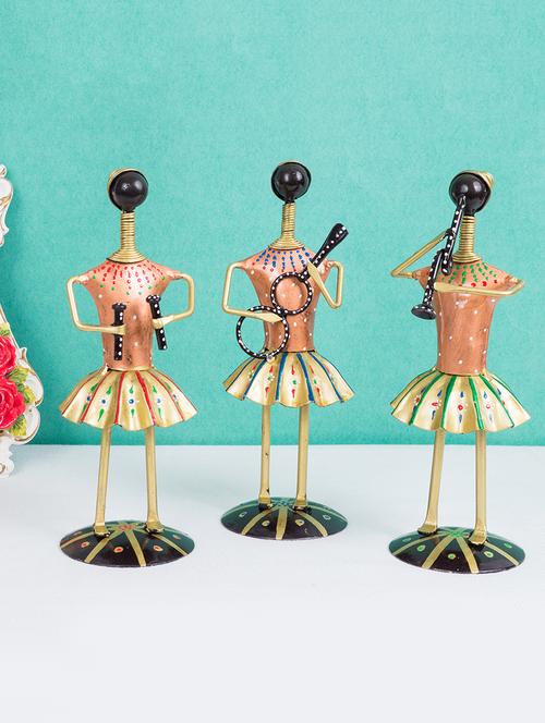 multicolored decorative showpiece - 15952166 - Very Small Image - 1