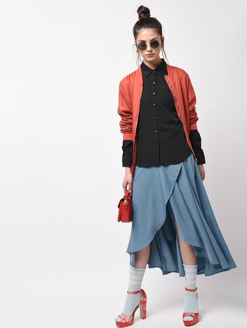 curved hem back pleat shirt - 15964965 - Very Small Image - 1