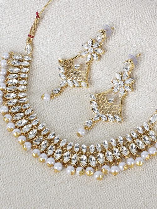 gold brass choker necklace - 15970558 - Very Small Image - 1