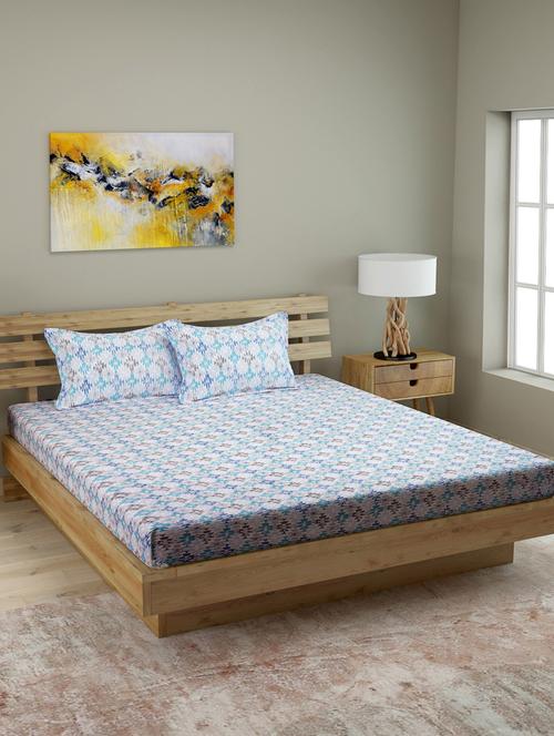 cotton geometric printed queen size double bedsheet with 2 pillow covers 210tc, (90 inch x 100 inch) - blue and white - 16072368 - Very Small Image - 1