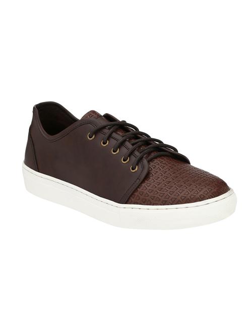 brown leatherette lace up sneakers - 16091420 - Very Small Image - 1