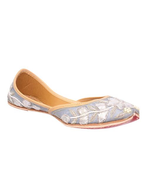 grey slip on jutis - 16129563 - Very Small Image - 1