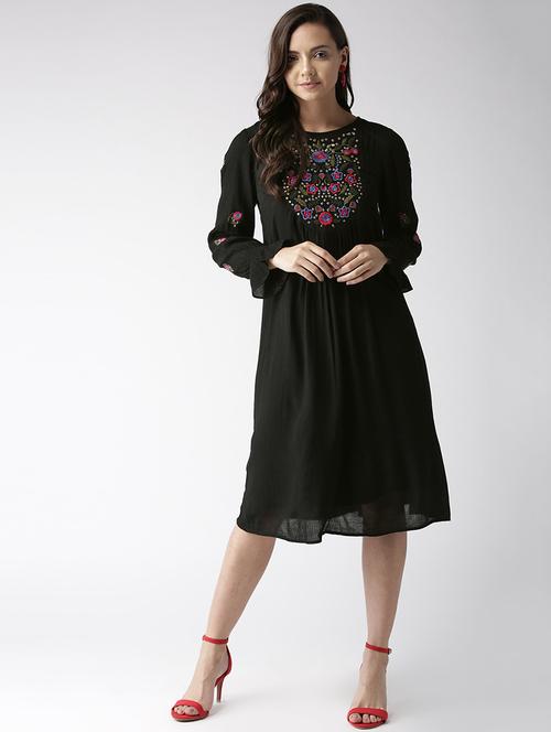 embroidered shift dress - 16216608 - Very Small Image - 1