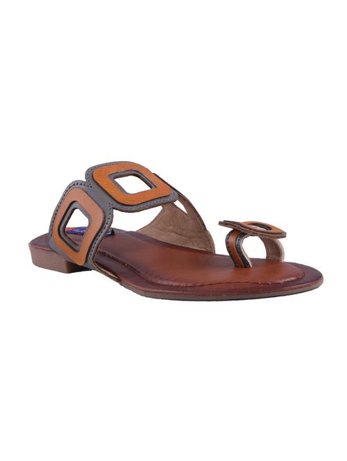 brown one toe sandals - 16258995 - Very Small Image - 1