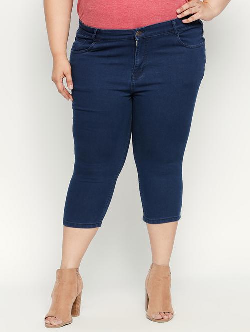 mid rise plus capri - 16349662 - Very Small Image - 1