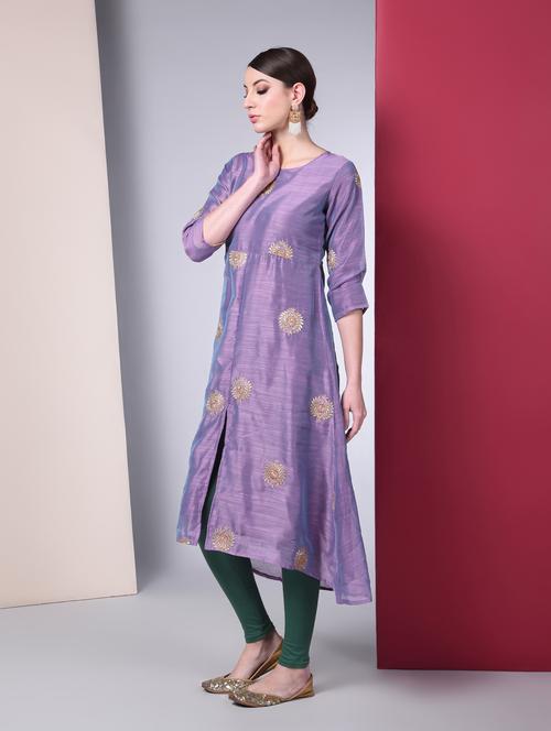 embroidered chanderi a-line kurta - 16450298 - Very Small Image - 1
