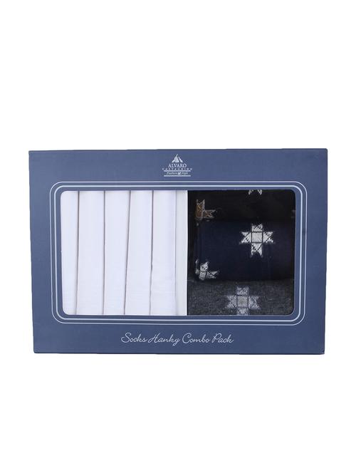 pack of 3 printed above ankle length sock and  5 pcs handkerchief - 16503969 - Very Small Image - 1