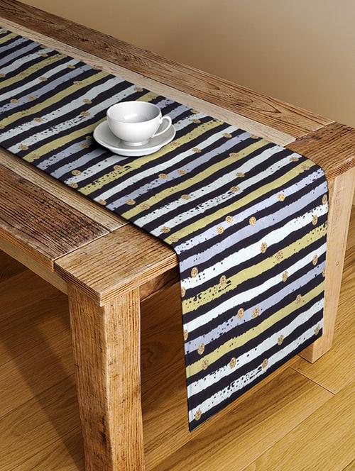  digital printed table runner   - 16546486 - Very Small Image - 1