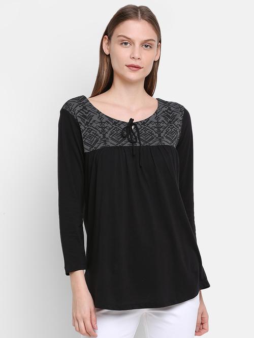 tie up neck gathered top - 16584978 - Very Small Image - 1